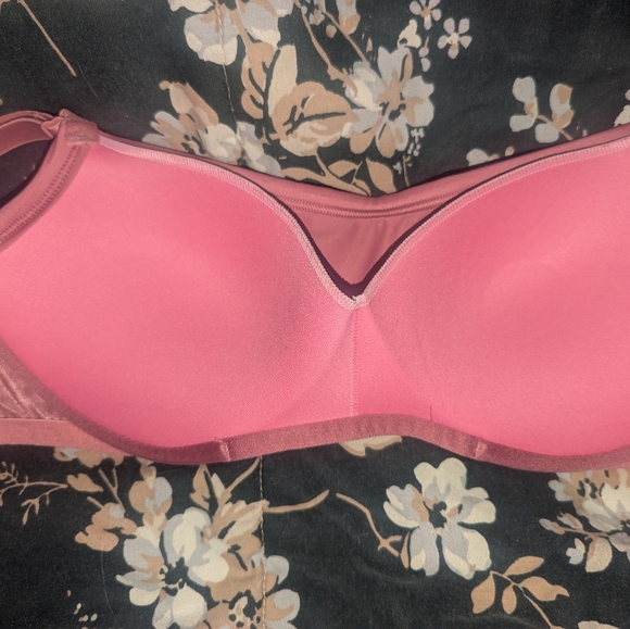 Victoria's Secret push- up bra 38b and matching panties lg - Picture 3 of 7